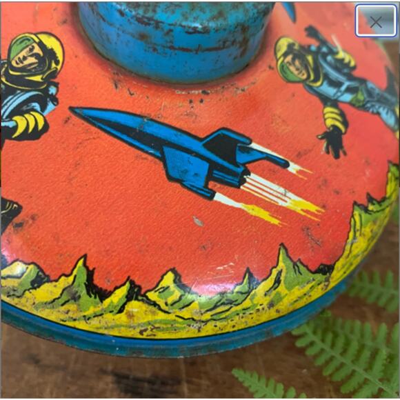 Vintage Tin Litho Spinning Top Astronaut Spaceman Rocket Ship Ohio Art - Picture 7 of 9